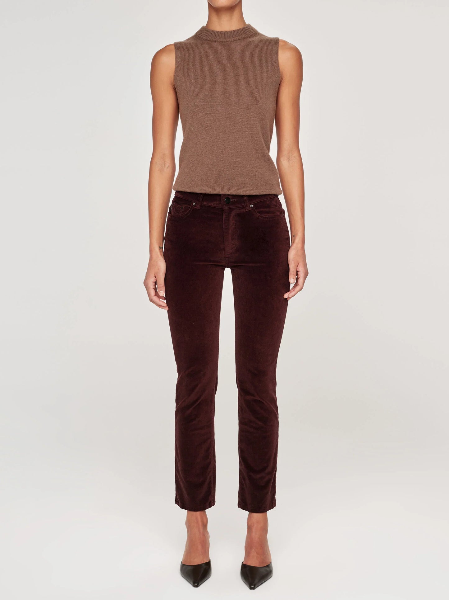 Mara Straight Mulberry jeans in dark plum, straight-leg with button closure