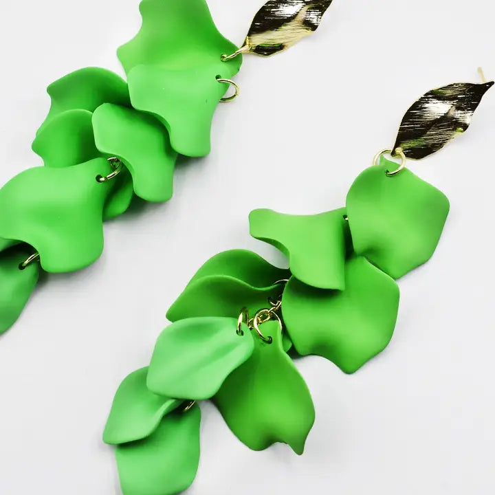 Dangle Petals Green D60 earrings—green flower-petal drops with gold-tone hooks.