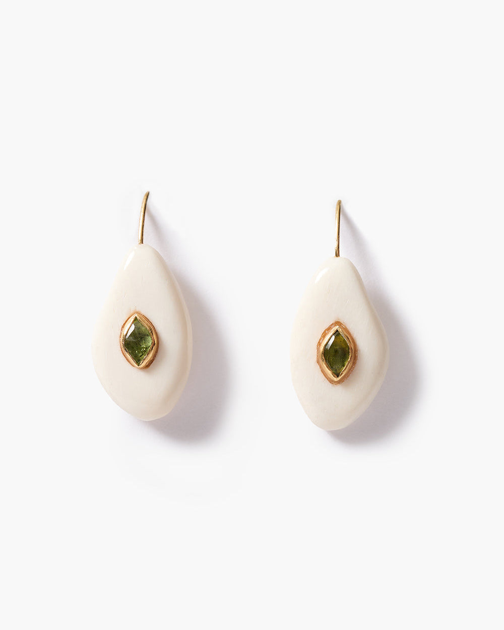 Pebble Earrings - Peridot