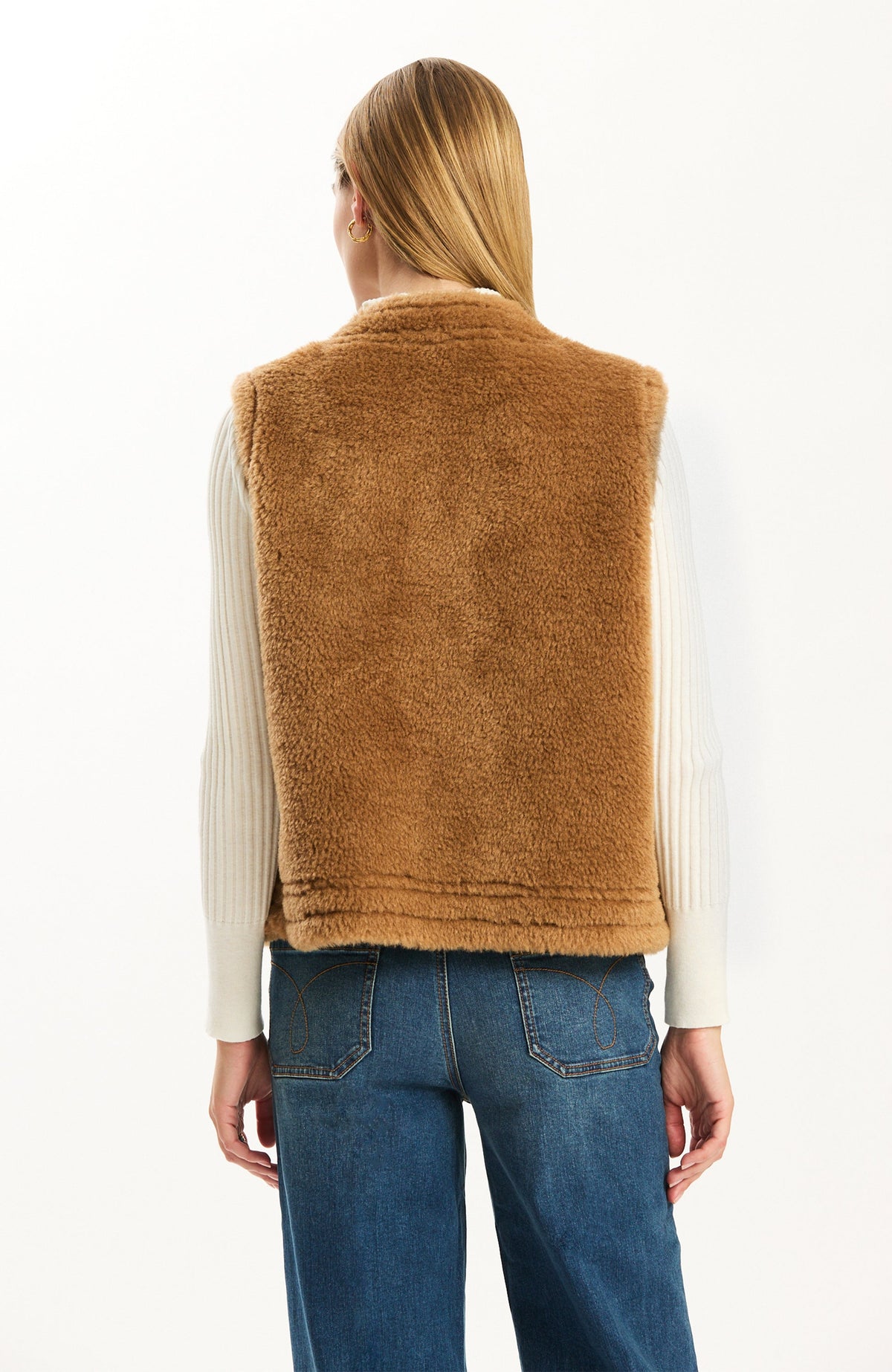 Hyland Reversible Sherpa Vest - Demitasse