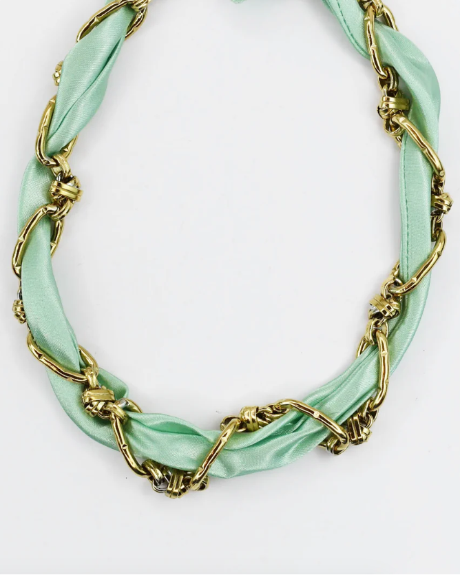 Don't Get It Twisted Green Collar