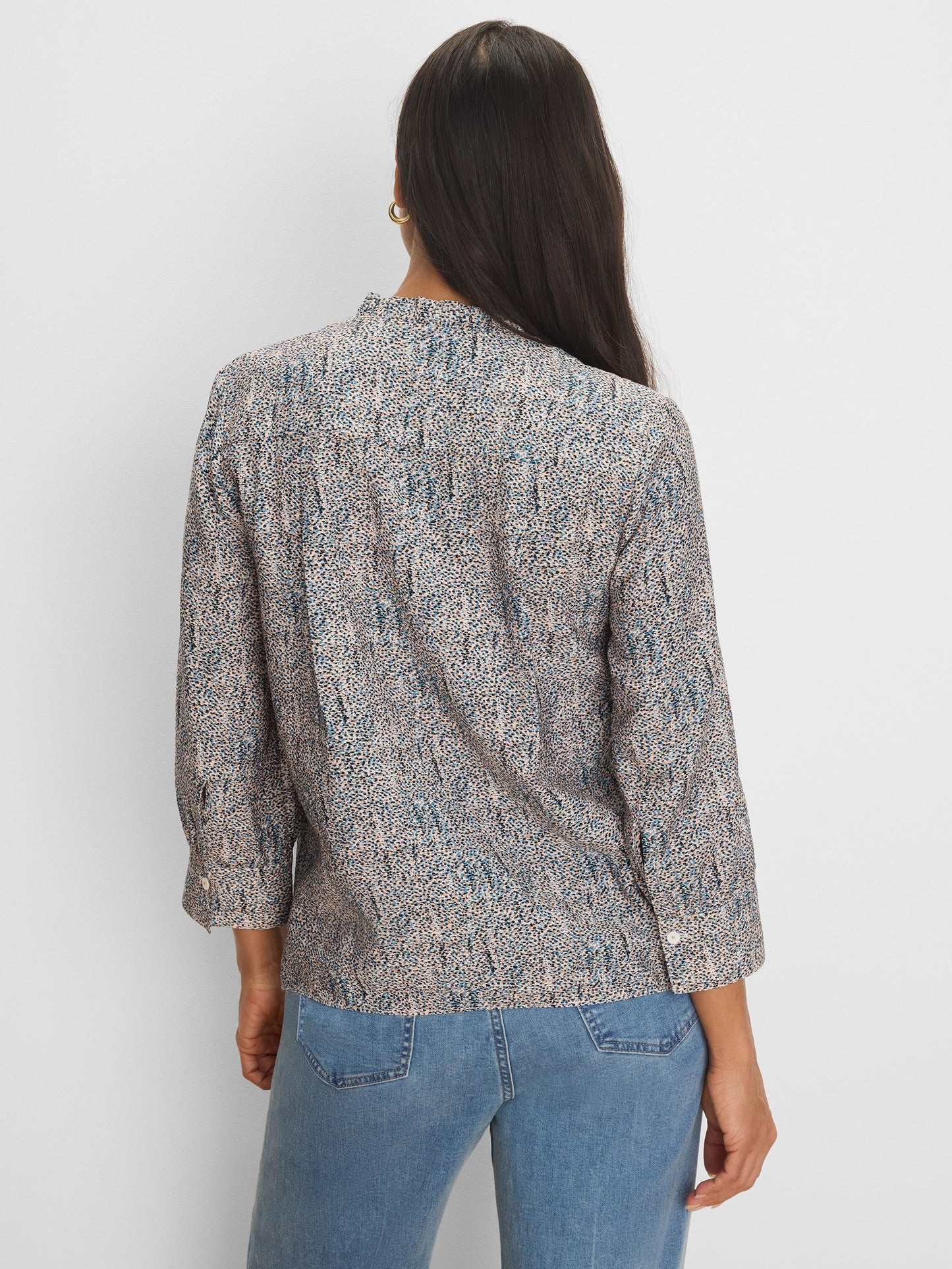 SUN SPECKLE RUFFLE NECK TOP
