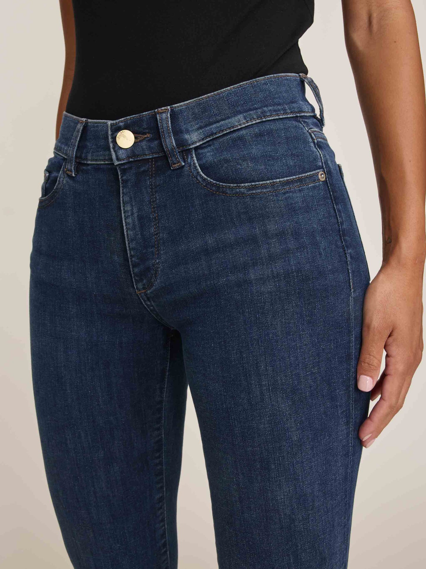 Mara Straight  31"  - Eastside