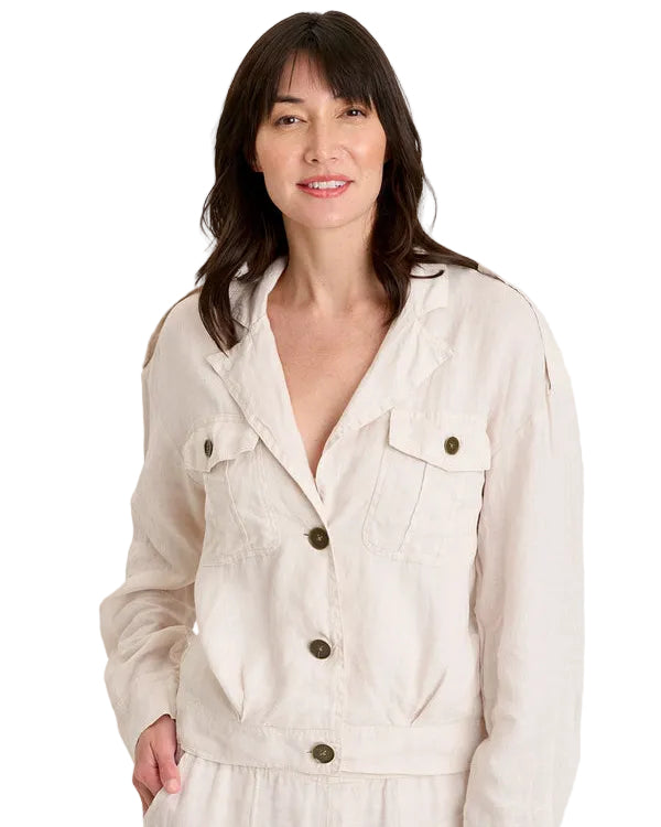 Baltazar Jacket in beige linen with brass buttons, chest pockets, and banded sleeves XCVI HCO
