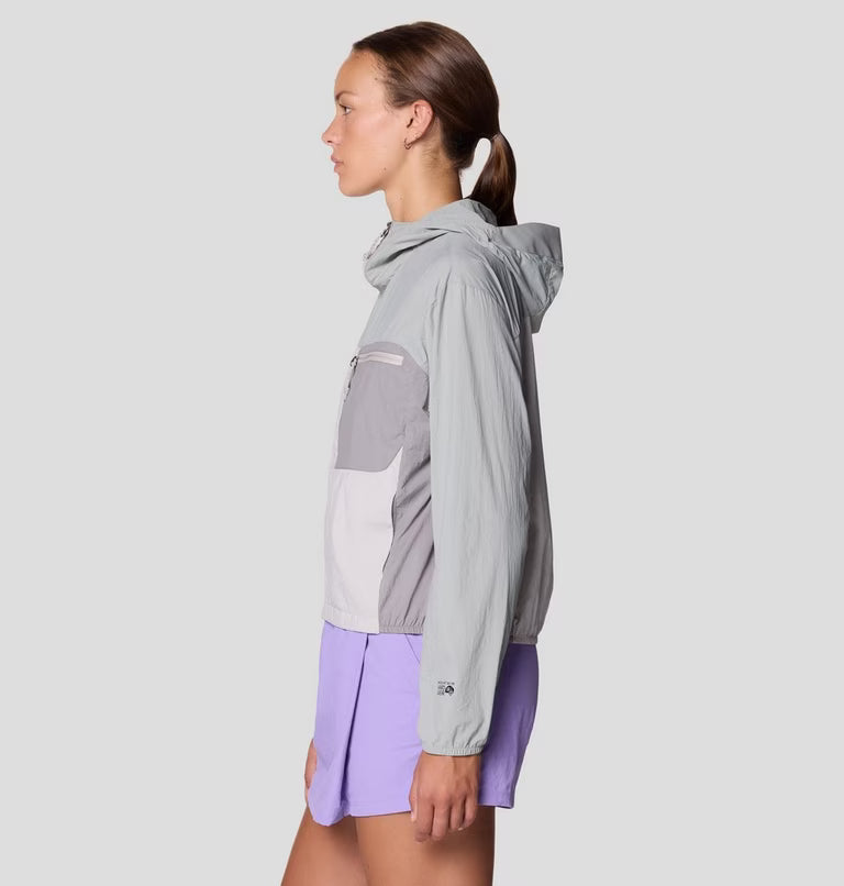 Wind Veil Hooded Jacket W in gray and multicolor with lightweight wind-resistant fabric by MOUNTAIN HARDWEAR