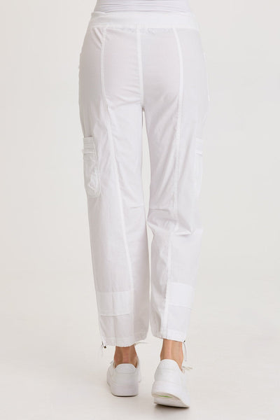 Jannik Pant in white with knee seam, drawstring waist, flat cargo pockets, and cinchable leg openings