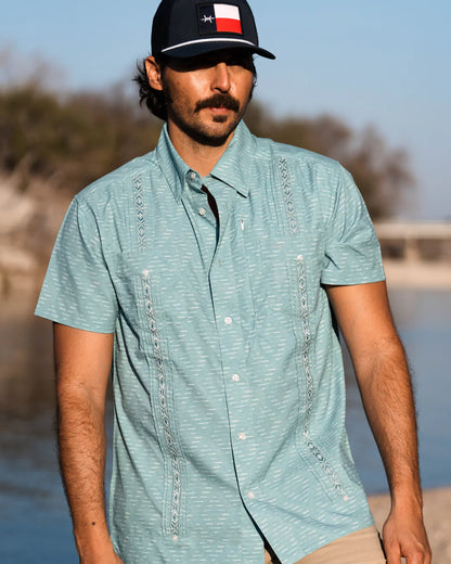 Guayabera Libre - Green Brisa