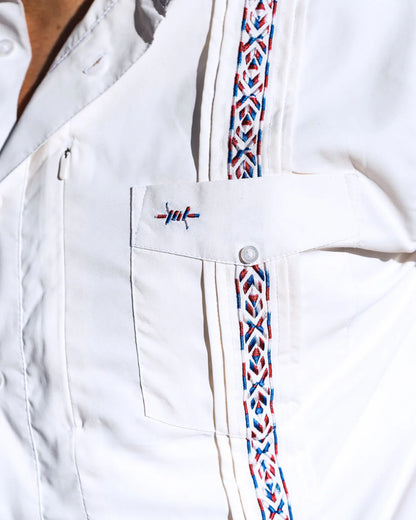 Guayabera Libre - Bandera white geometric shirt with moisture wicking and UV protection features