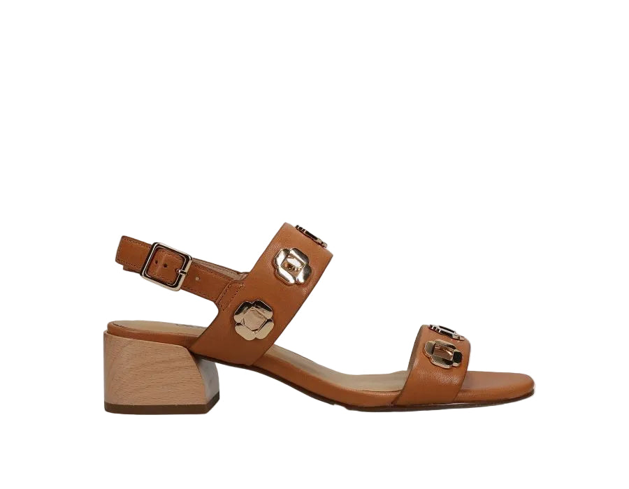 Cris - Almond Cyrene brown leather sandal with metal ornaments and wood-look block heel VANELI HCO
