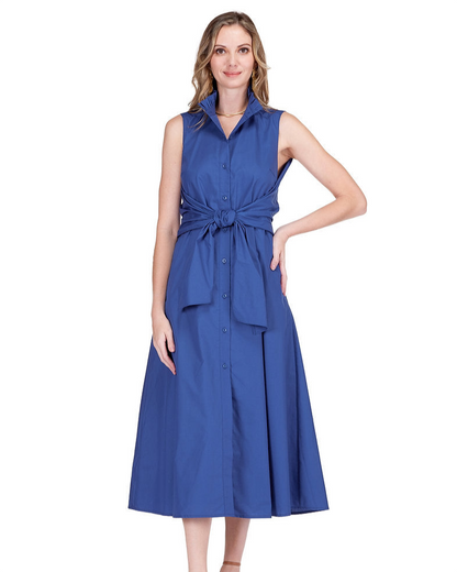 Navy Maxi Wickelkleid mit Knopfleiste, Hemdkragen und seitlich drapiertem Faltenwurf
