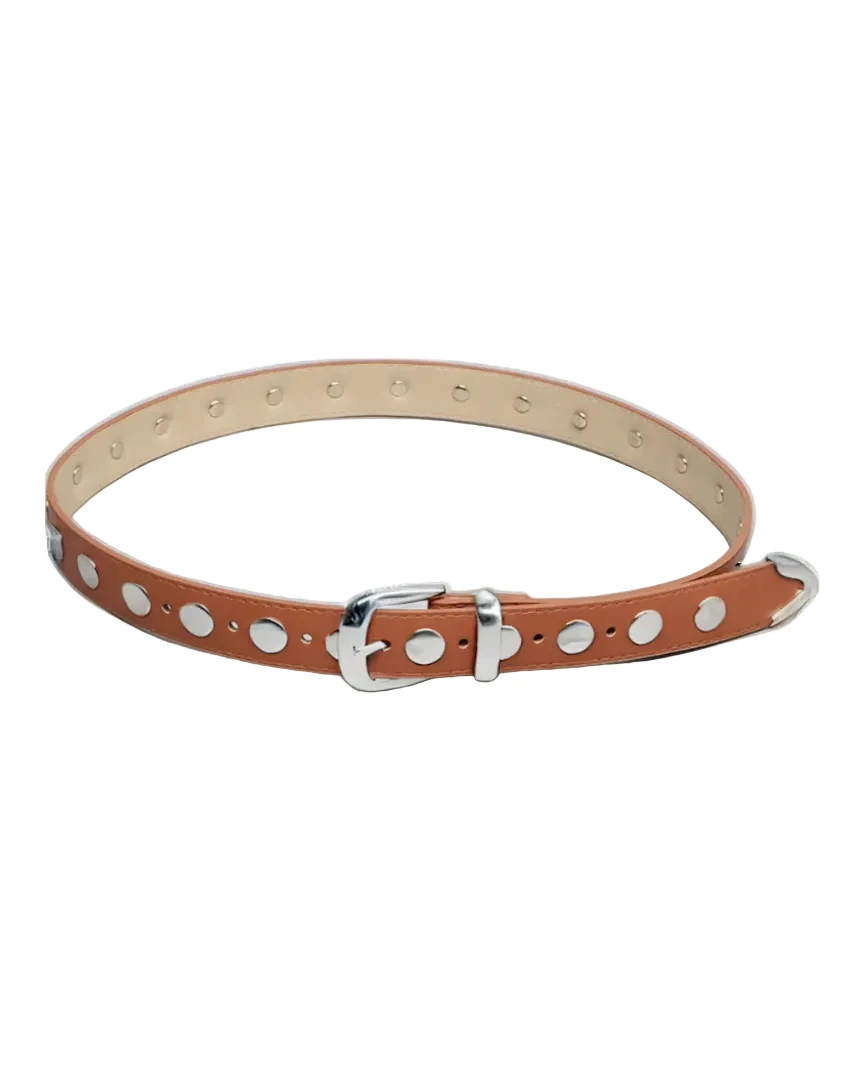 Fully Studded Belt Saddle