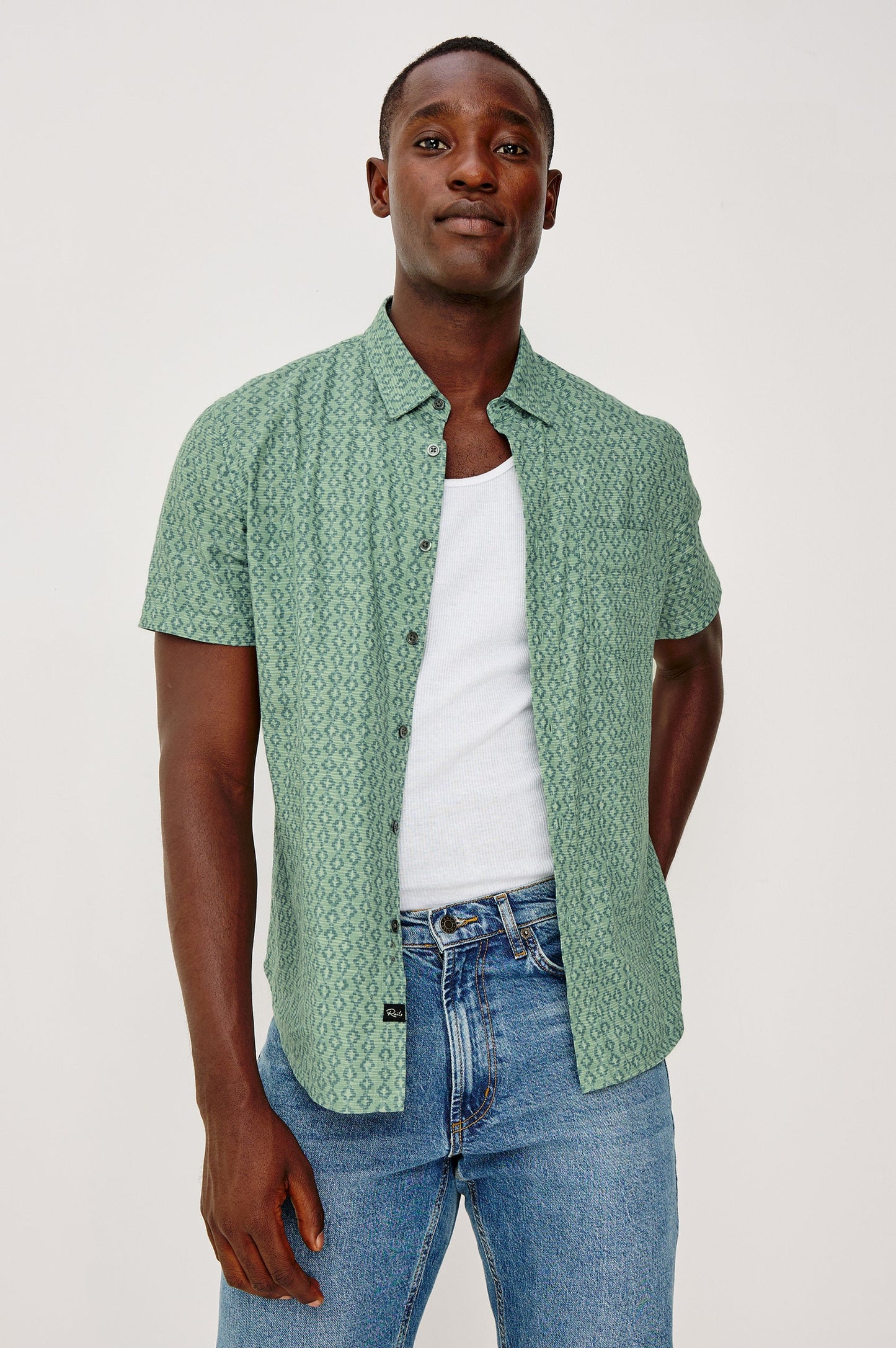 Carson - Wavy Batik Aqua short-sleeve linen blend shirt with geometric pattern by RAILS