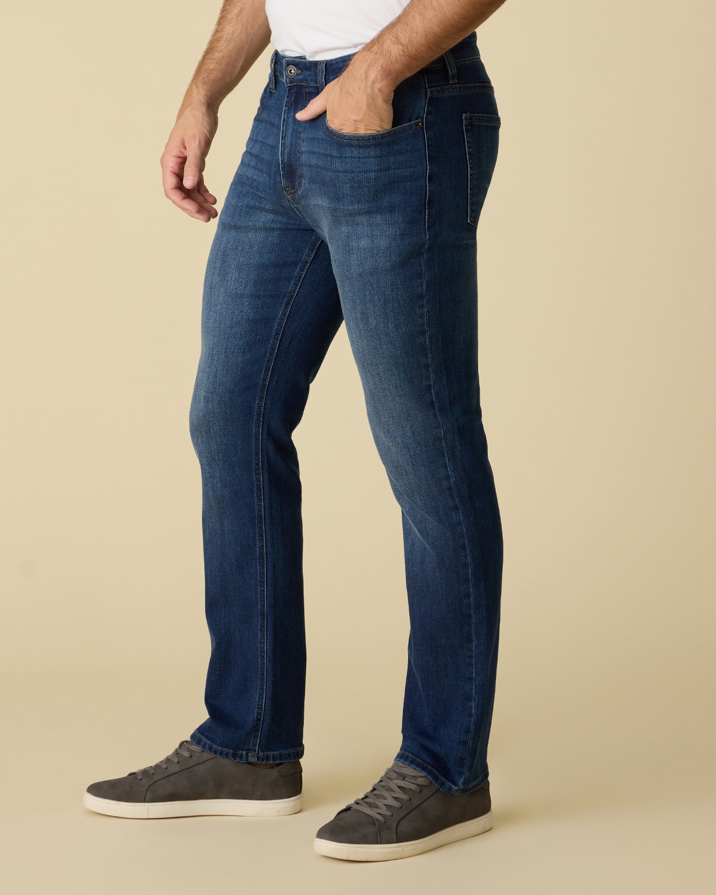 Straight cooling jeans, dark wash blue, belt loops, side view
