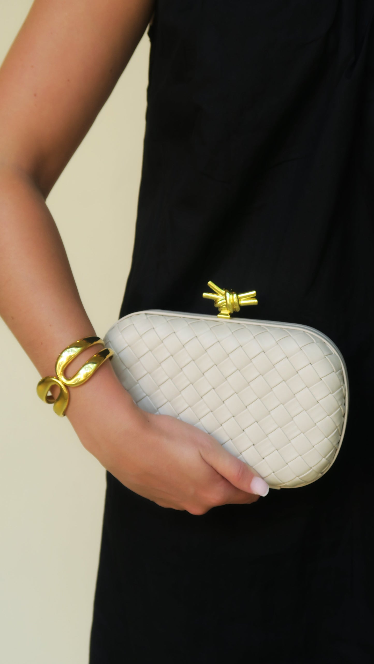 Bonsoir Woven Clutch