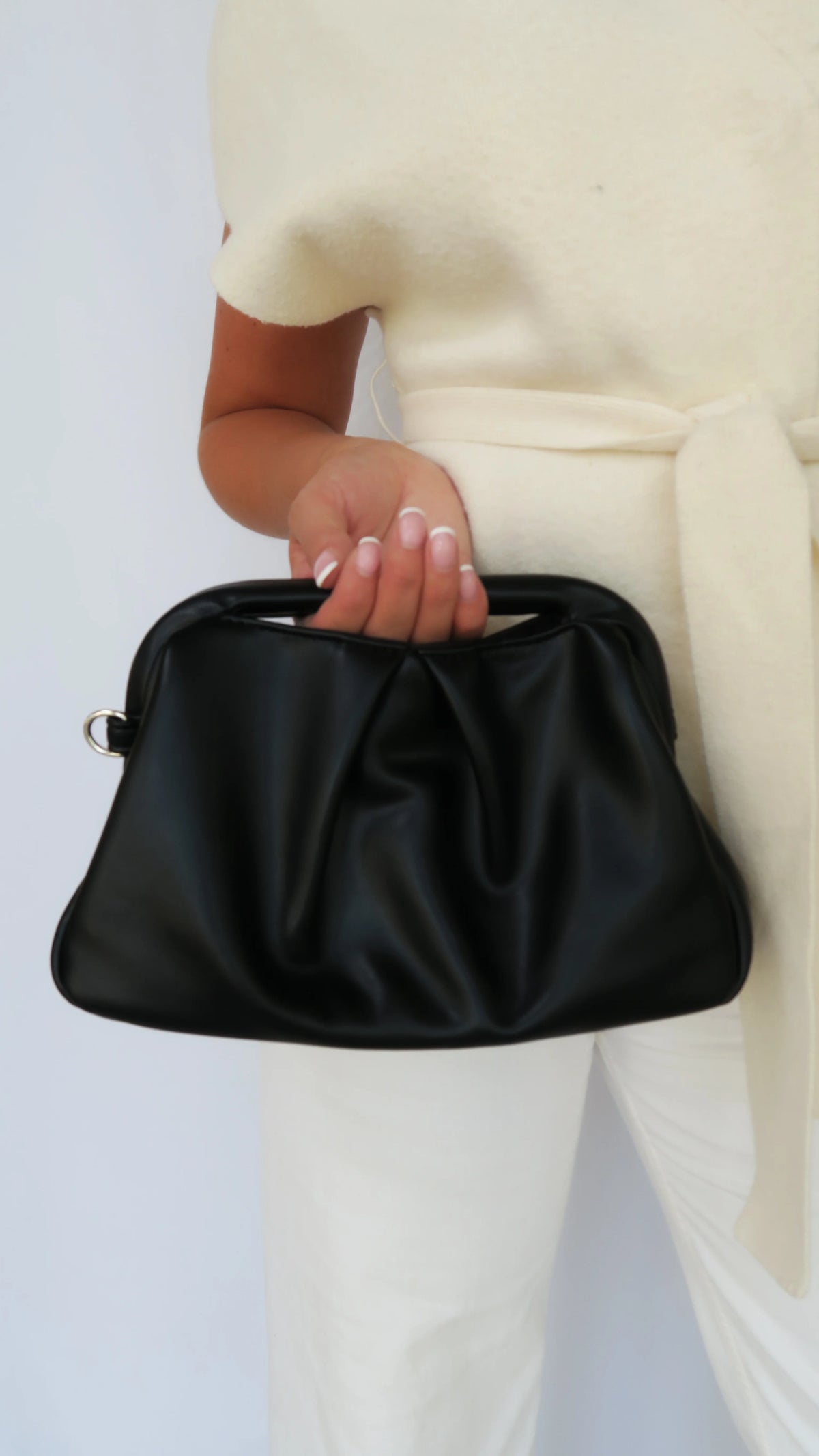 Monroe Clutch