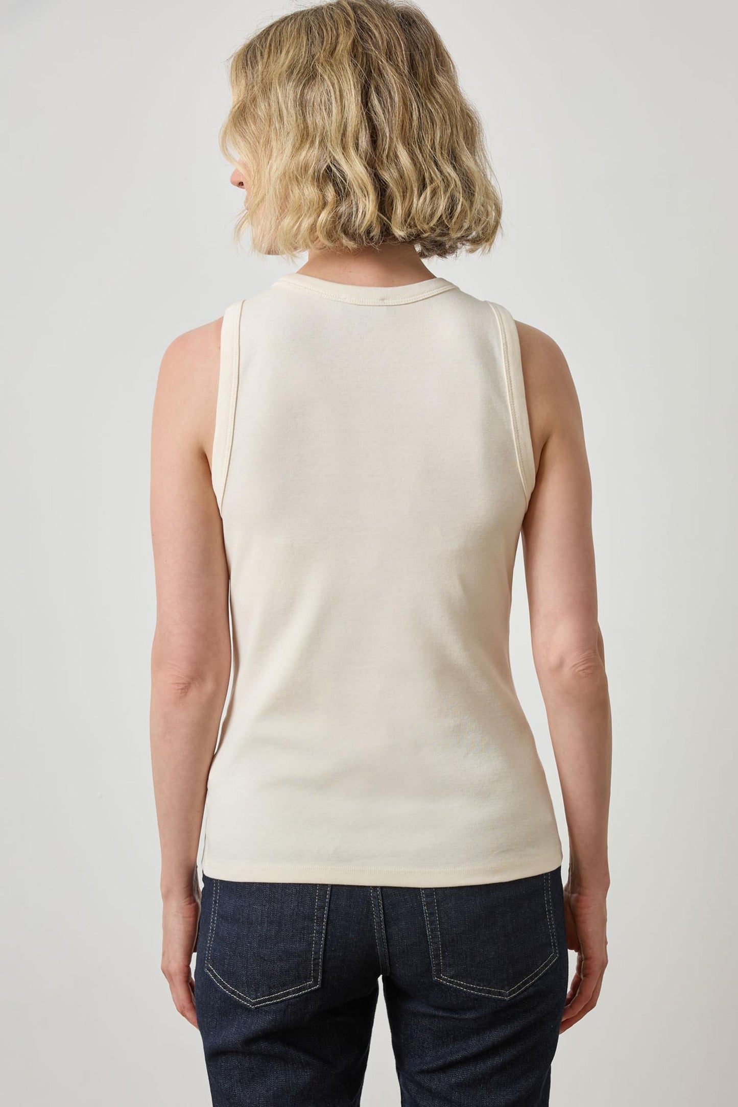 Jewel Tank