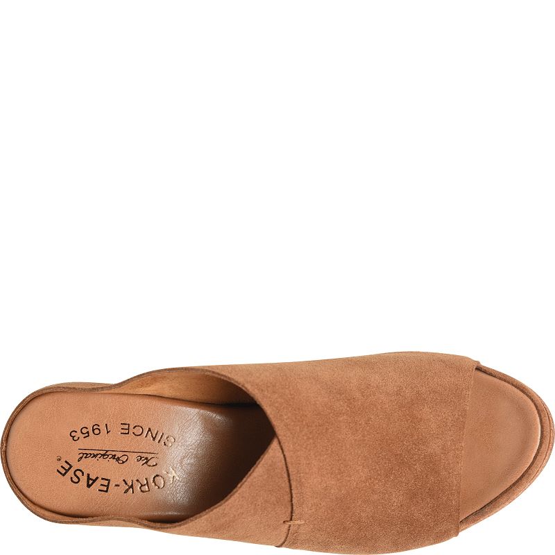 Stowe - Brown Suede
