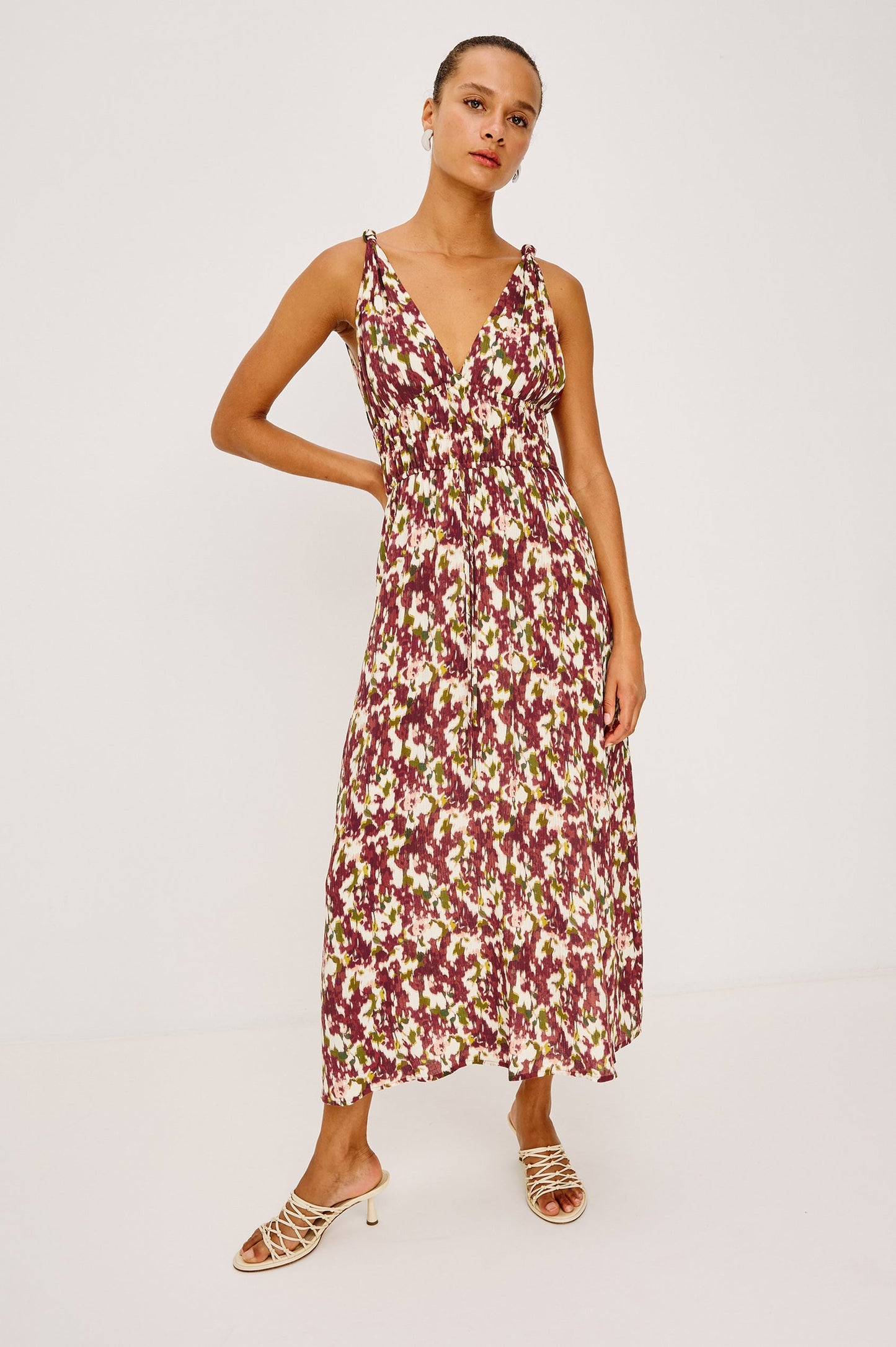 Marciana - Cardinal Floral