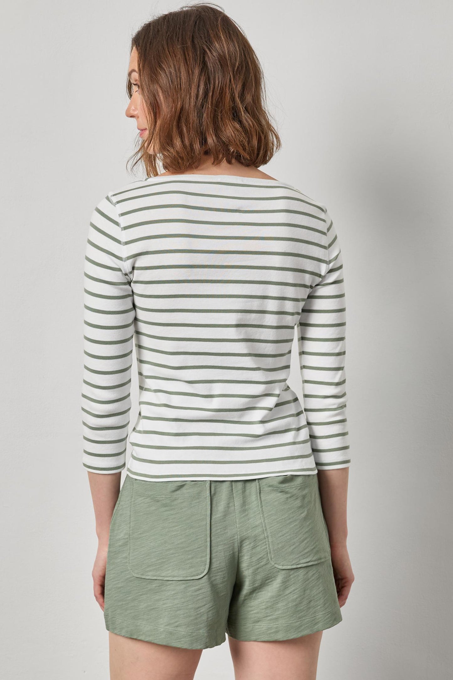 Rib Stripe 3/4 Boatneck in striped yarn-dyed rib fabric with olive green casual shorts