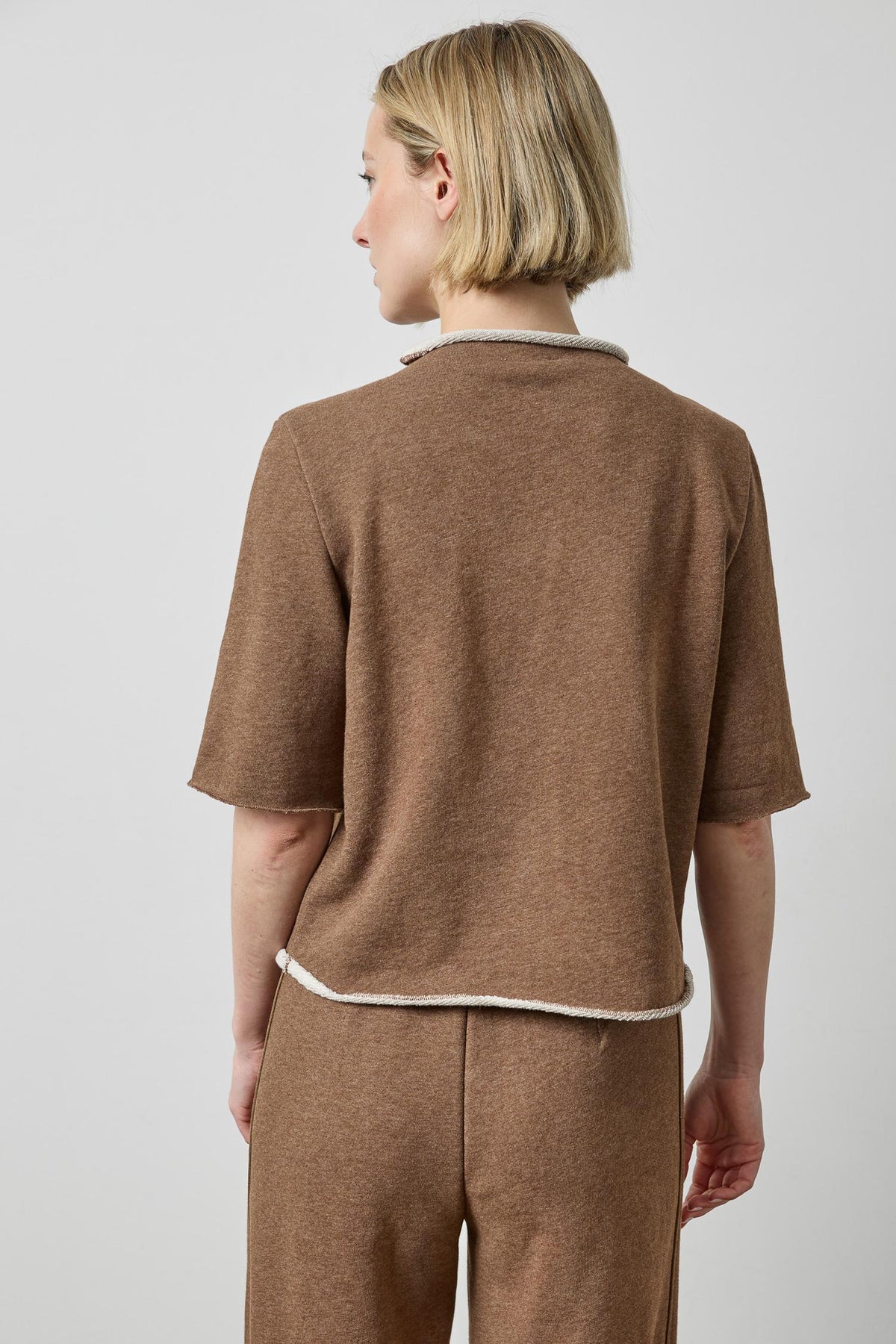 Roll Neck Short Sleeve Sweatshirt