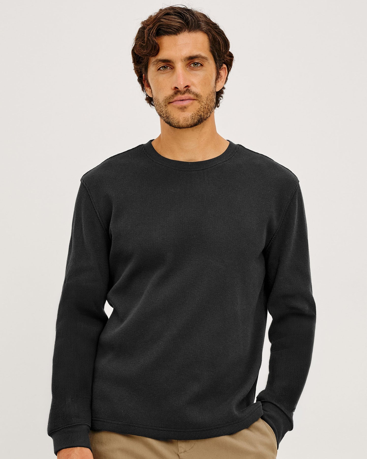 Smith Thermal - Onyx black midweight cotton blend pullover with ribbed crew neck by RAILS