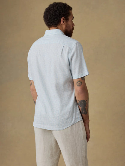 SS Breeze Shirt - Clear Sky Leaf in breathable linen with relaxed fit, from Faherty men's short sleeve shirts
