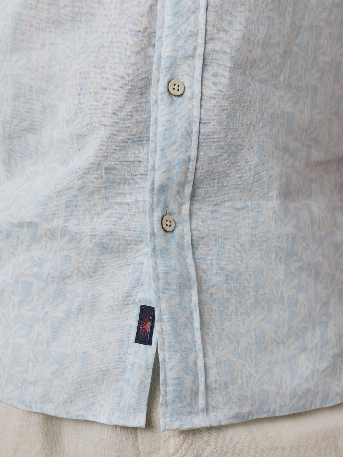 SS Breeze Shirt - Clear Sky Leaf in breathable blue linen with button-front detail by FAHERTY