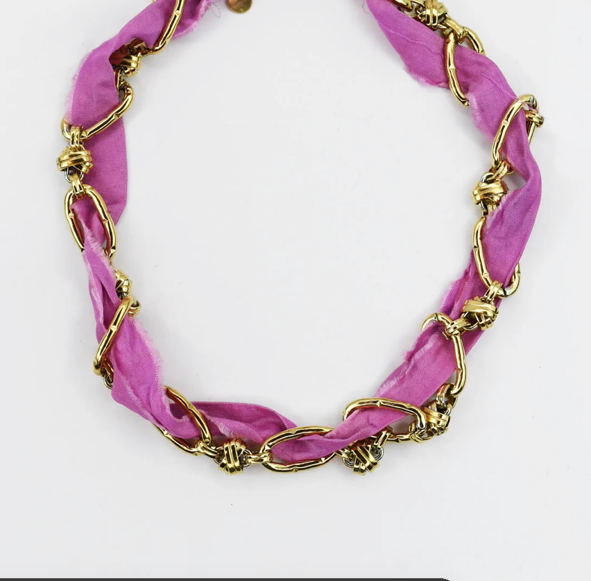 Don't Get It Twisted Pink Collar