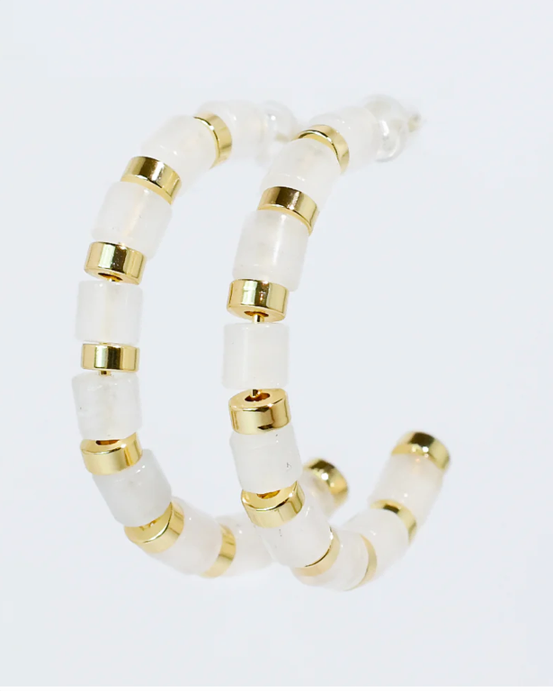 Luxe Hoop - Cream with hand-strung beige cube beads and gold spacers, Women's Jewelry TREASURE JEWELS