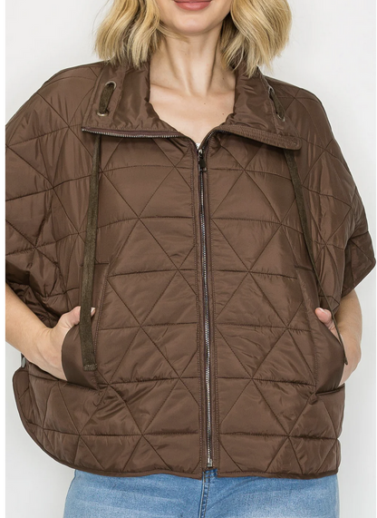 Jamel Puffer Jacket (UMBER) close-up of quilted fabric, center front zipper and collar