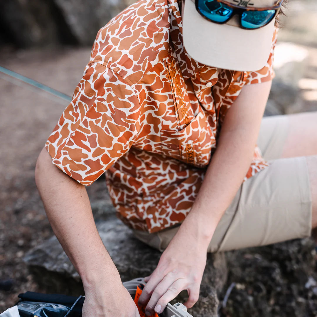 Guayabera Libre - Burnt Orange Camo