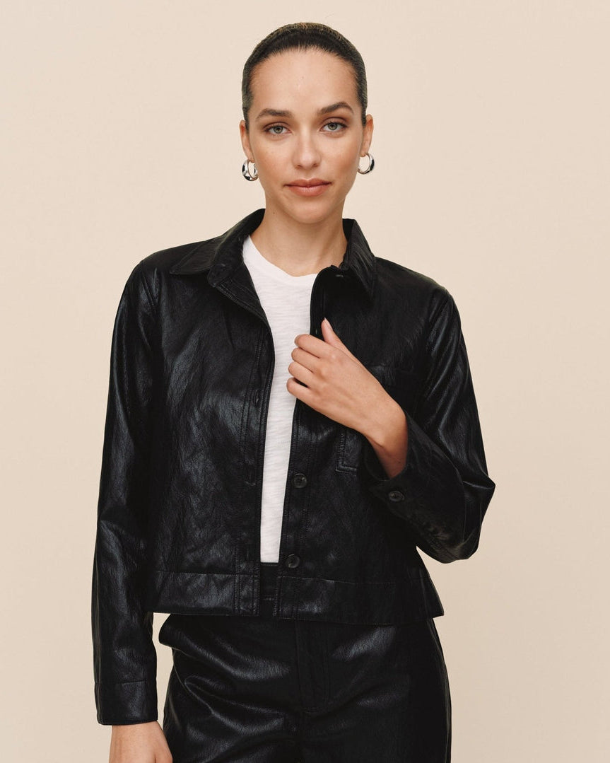 Crop Pocket Button Down - Black