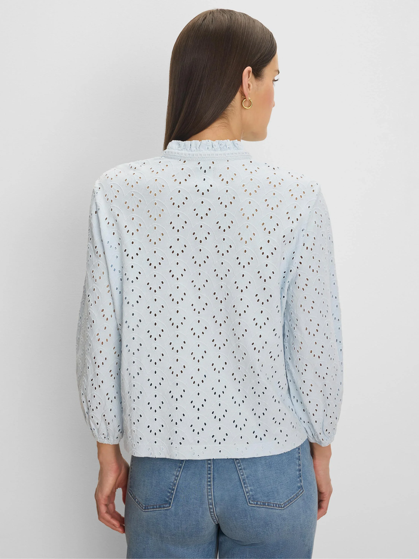 KNIT EYELET RUFFLE NECK TOP
