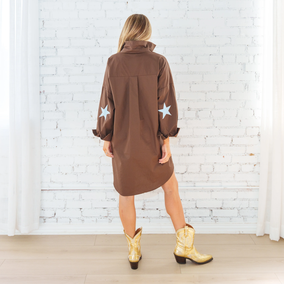 PREPPY STAR DRESS COCOA