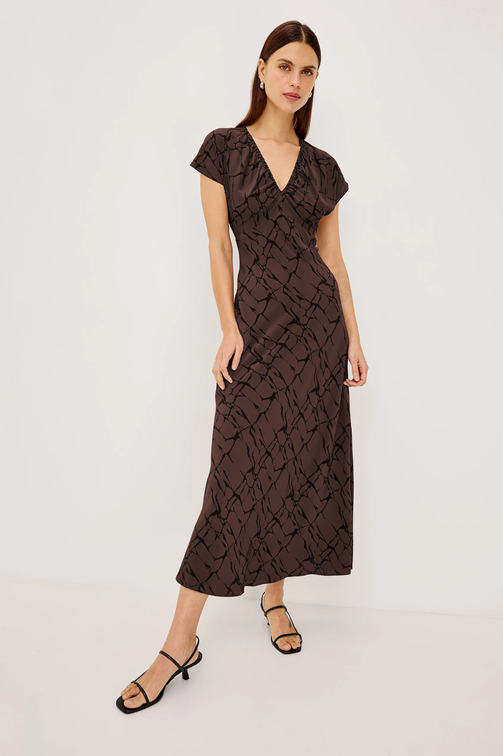 Kourt - Brown Obsidian RAILS women's brown geometric crepe midi dress
