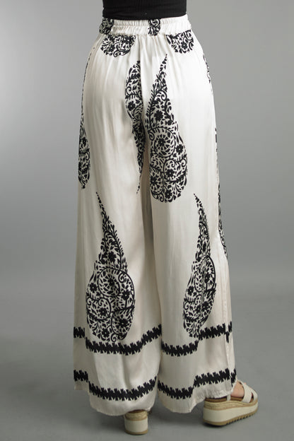 Lounge Set in white viscose with black floral and geometric patterns, oversized relaxed fit