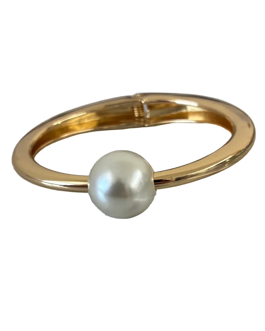 Single Pearl Hinge Bangle