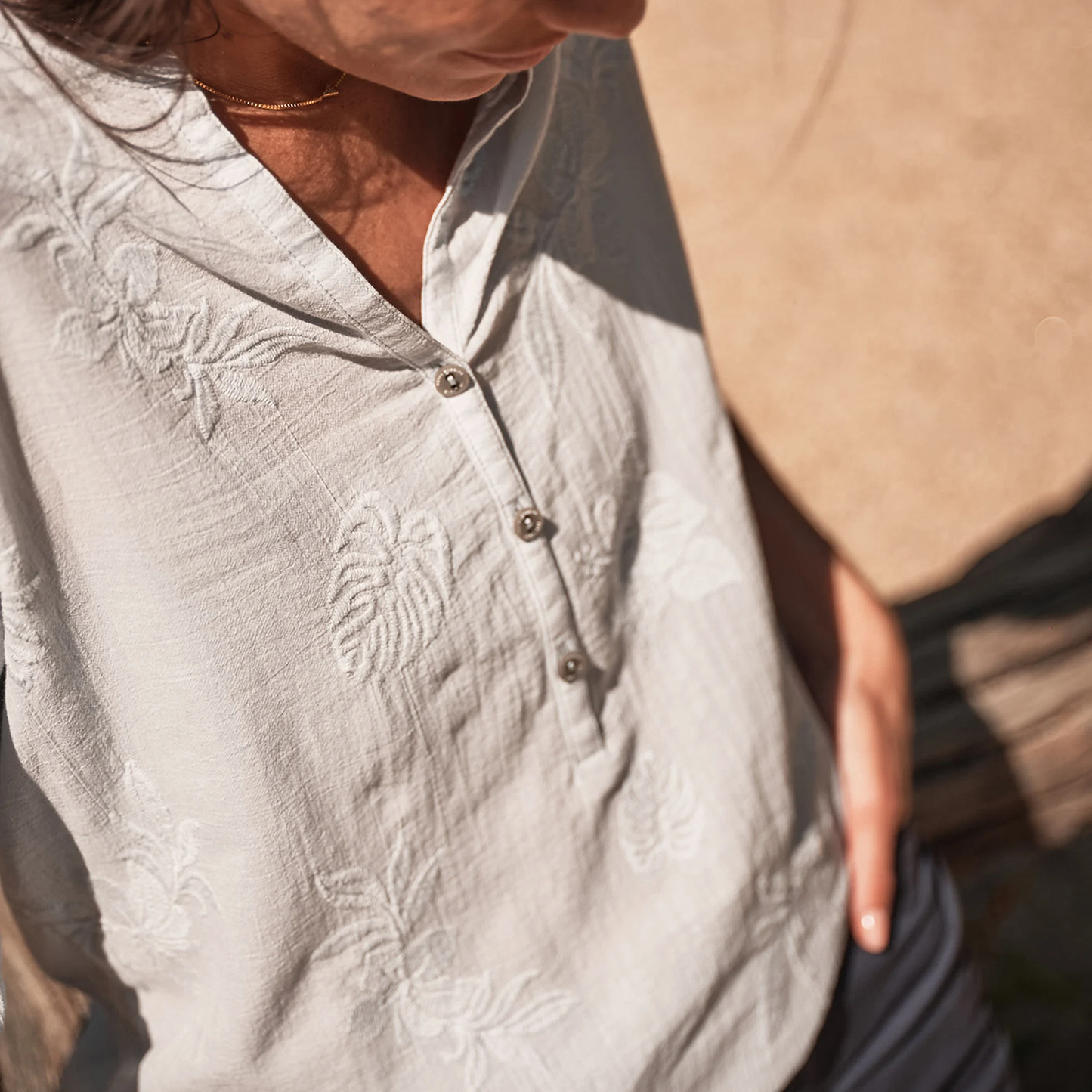 Oasis Tunic II 3/4 Sleeve