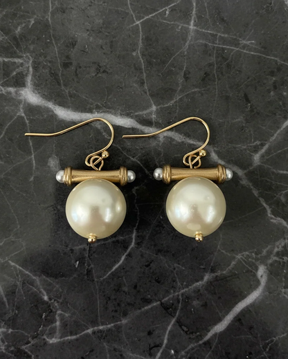 Pearl Dangle Earring w/ Bar