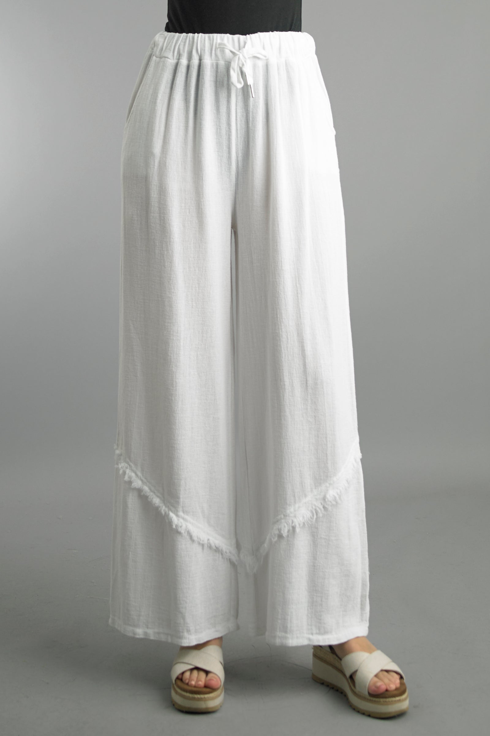Palazzo Pants in white wrinkle-resistant linen with wide-leg fit from TEMPO PARIS Women's Pants HCO