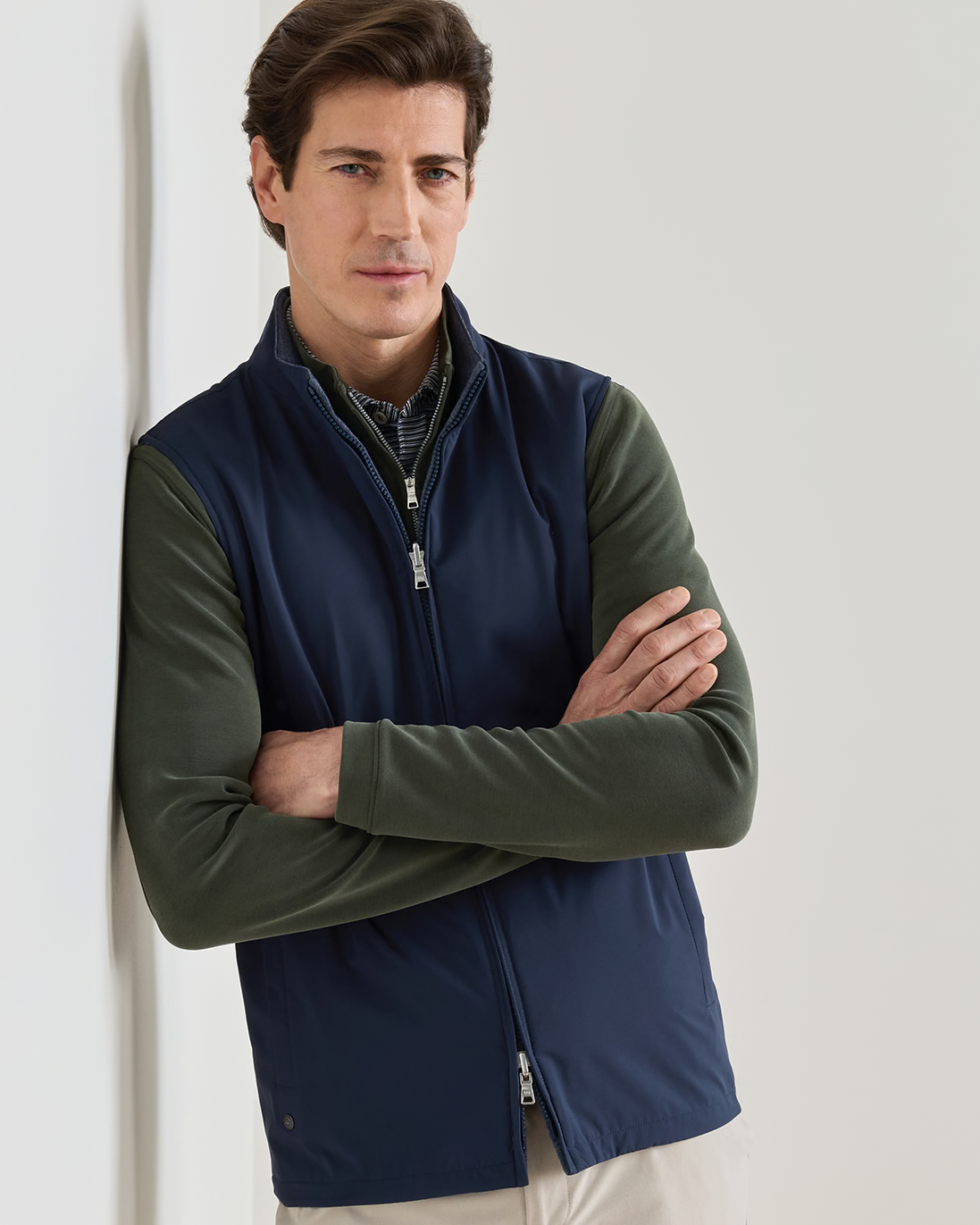 PETER MILLAR Ryder Reversible Vest in navy for men