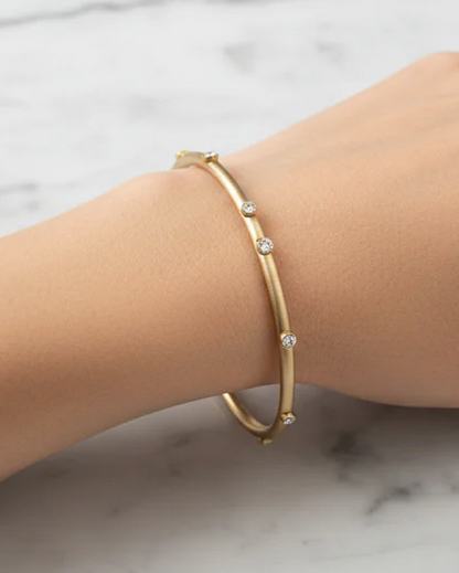 Thin Bangle w/CZ's - Gold