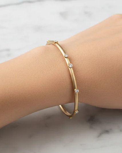 Thin Bangle w/CZ's - Gold