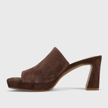 Mantie - Brunette Suede