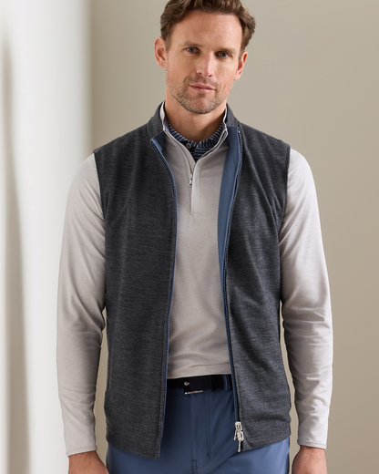 PETER MILLAR Ryder Reversible Vest in charcoal for men