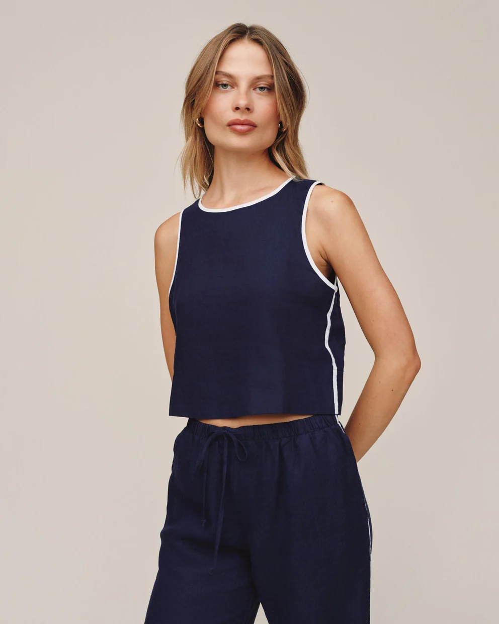 Contrast Keyhole Tank in navy linen with white trim and relaxed fit by BELLA DAHL at HCO Fredericksburg