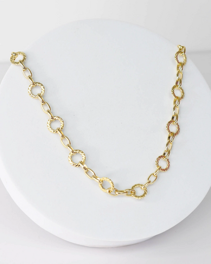 Circle Chain Necklace - Gold, twisted and oval links, women's jewelry by TREASURE JEWELS HCO FBG