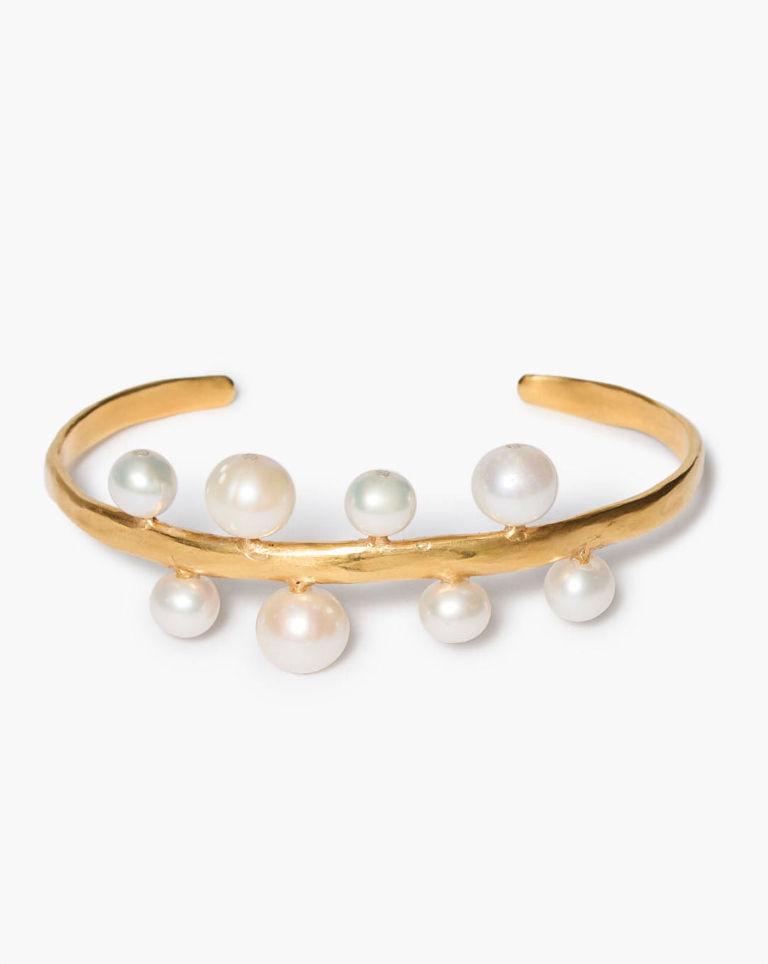 Bgz-6399 gold plated brass cuff bracelet with freshwater pearls, Women's Jewelry, HCO by CHAN LUU