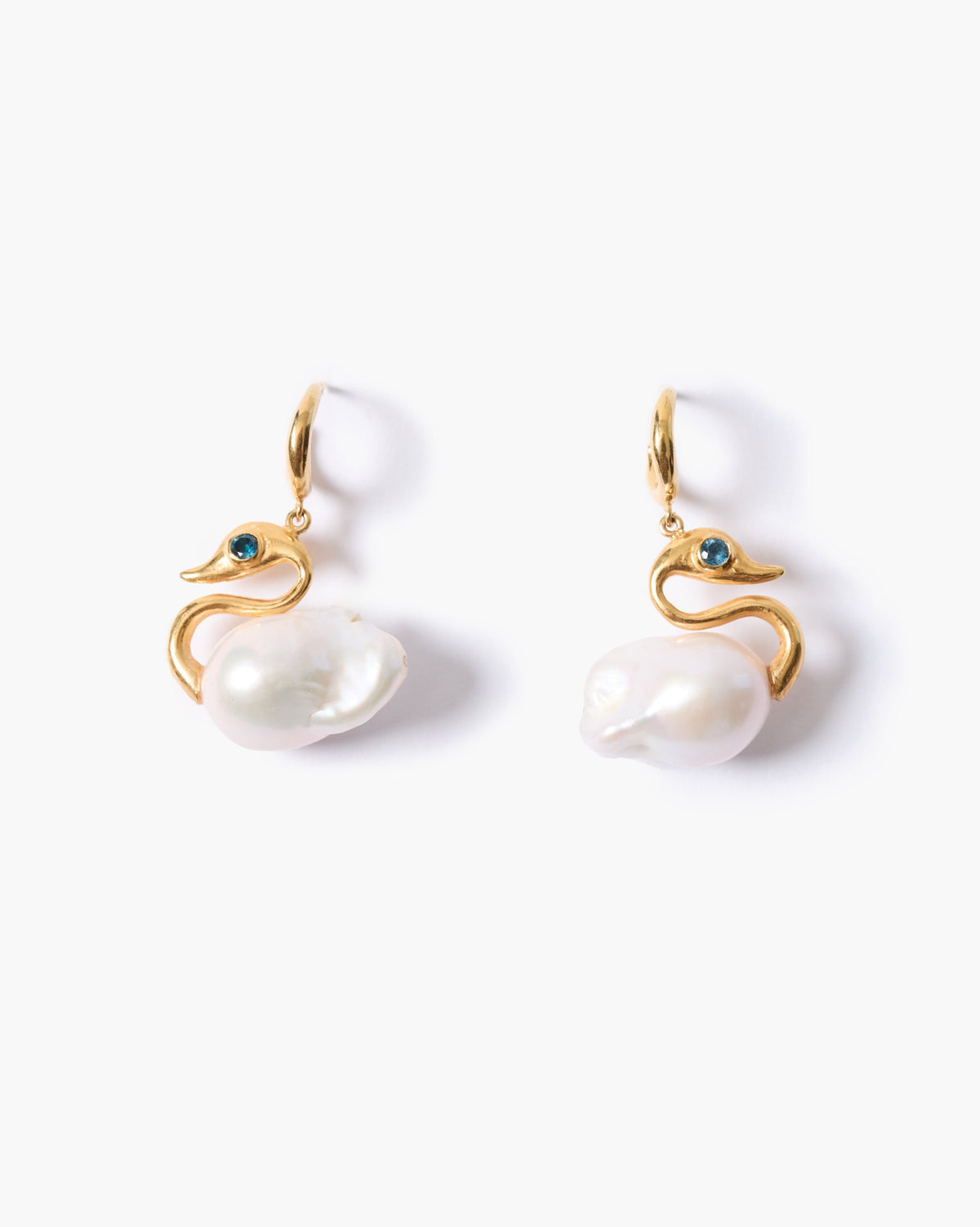 Swan Hoop Earrings White Pearl