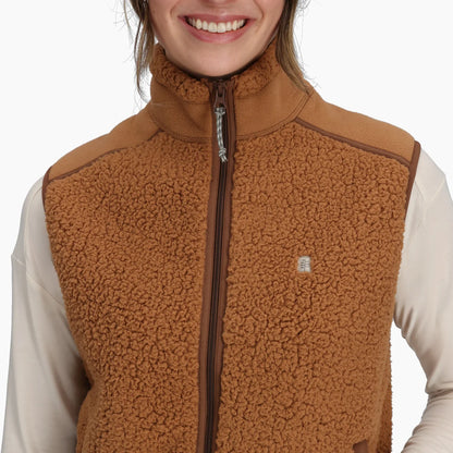 Women's Palisades Vest by ROYAL ROBBINS in brown sherpa fleece